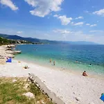 In With Sea View, Balcony, Air Conditioning, Wi-fi Appartement Novi Vinodolski
