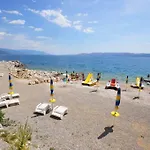 In With Sea View, Balcony, Air Conditioning, Wi-fi Apartment Novi Vinodolski