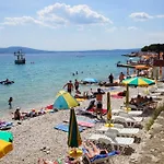 Apartment In With Sea View, Balcony, Air Conditioning, Wi-fi Novi Vinodolski