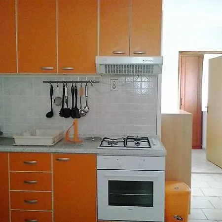 In With Sea View, Balcony, Air Conditioning, Wi-fi Apartment Novi Vinodolski