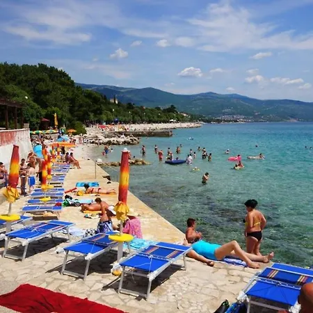 In With Sea View, Balcony, Air Conditioning, Wi-fi * Novi Vinodolski