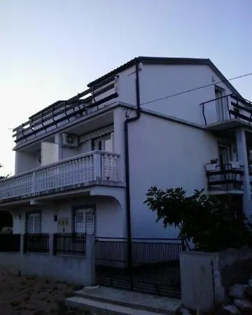In With Sea View, Balcony, Air Conditioning, Wi-fi Apartment