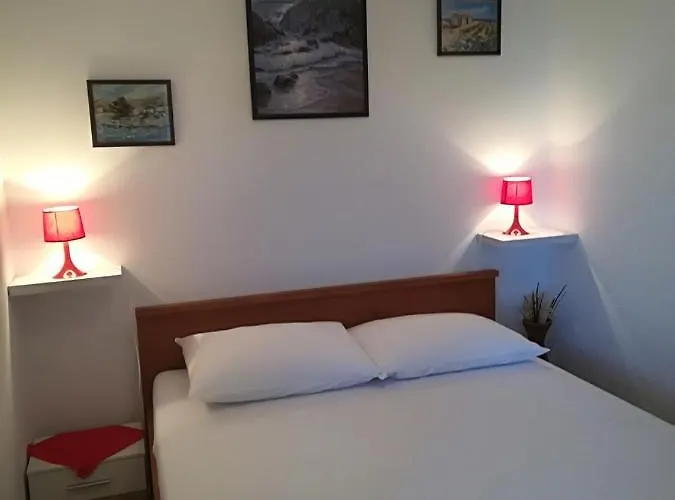 Apartment In With Sea View, Balcony, Air Conditioning, Wi-fi Novi Vinodolski