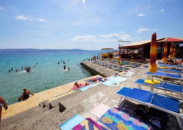 Apartment In With Sea View, Balcony, Air Conditioning, Wi-fi Novi Vinodolski
