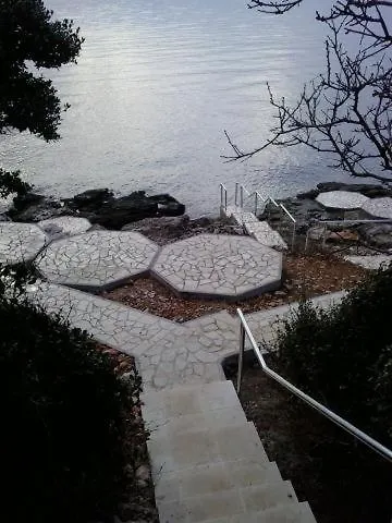 Apartment In With Sea View, Balcony, Air Conditioning, Wi-fi