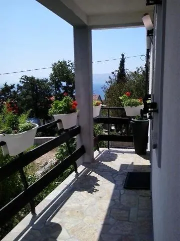 In With Sea View, Balcony, Air Conditioning, Wi-fi Apartment *