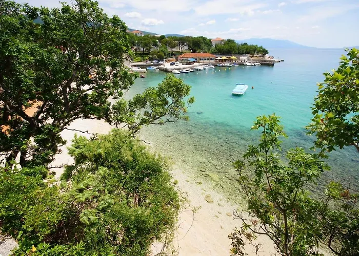 In With Sea View, Balcony, Air Conditioning, Wi-fi * Novi Vinodolski